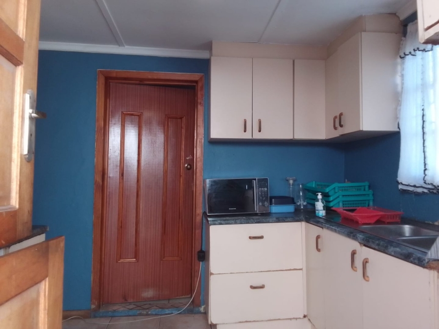 2 Bedroom Property for Sale in Kwazakhele Eastern Cape